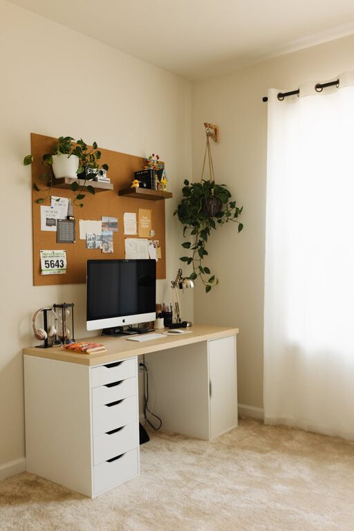 Tips for Creating a Relaxing Home Workspace to Boost Productivity and Well-Being